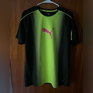 Men’s Neon M Dri Fit shirt